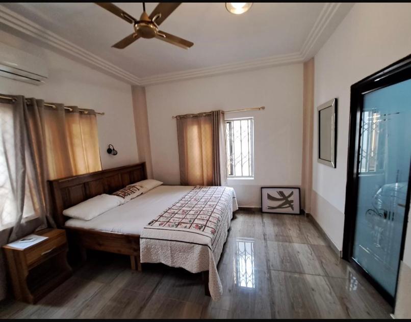 Baffour Apartments Adiebaba Exterior photo