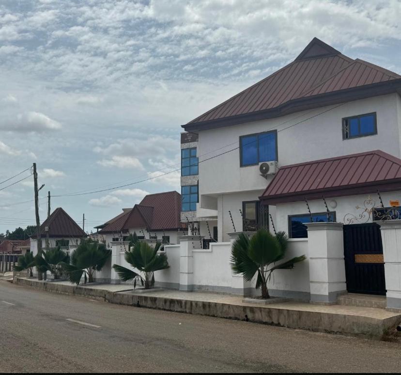 Baffour Apartments Adiebaba Exterior photo